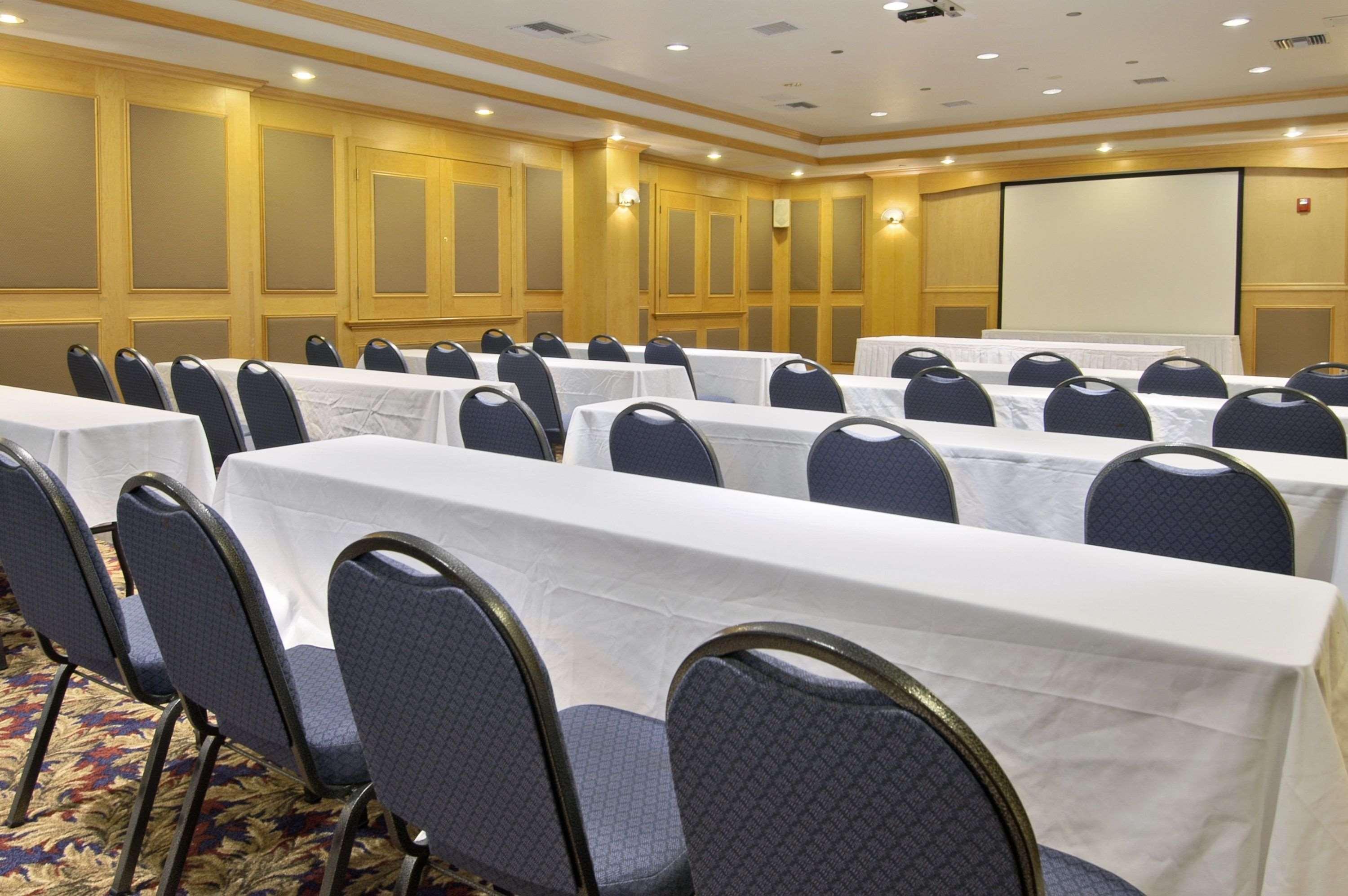 Wyndham Anaheim Hotel Екстериор снимка